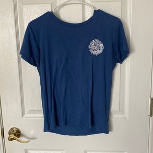 Woman’s Billabong graphic T-shirt